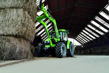 Ten správný model pro každého – nové řady 5 a Agrotron 6 CShift od Deutz-Fahru